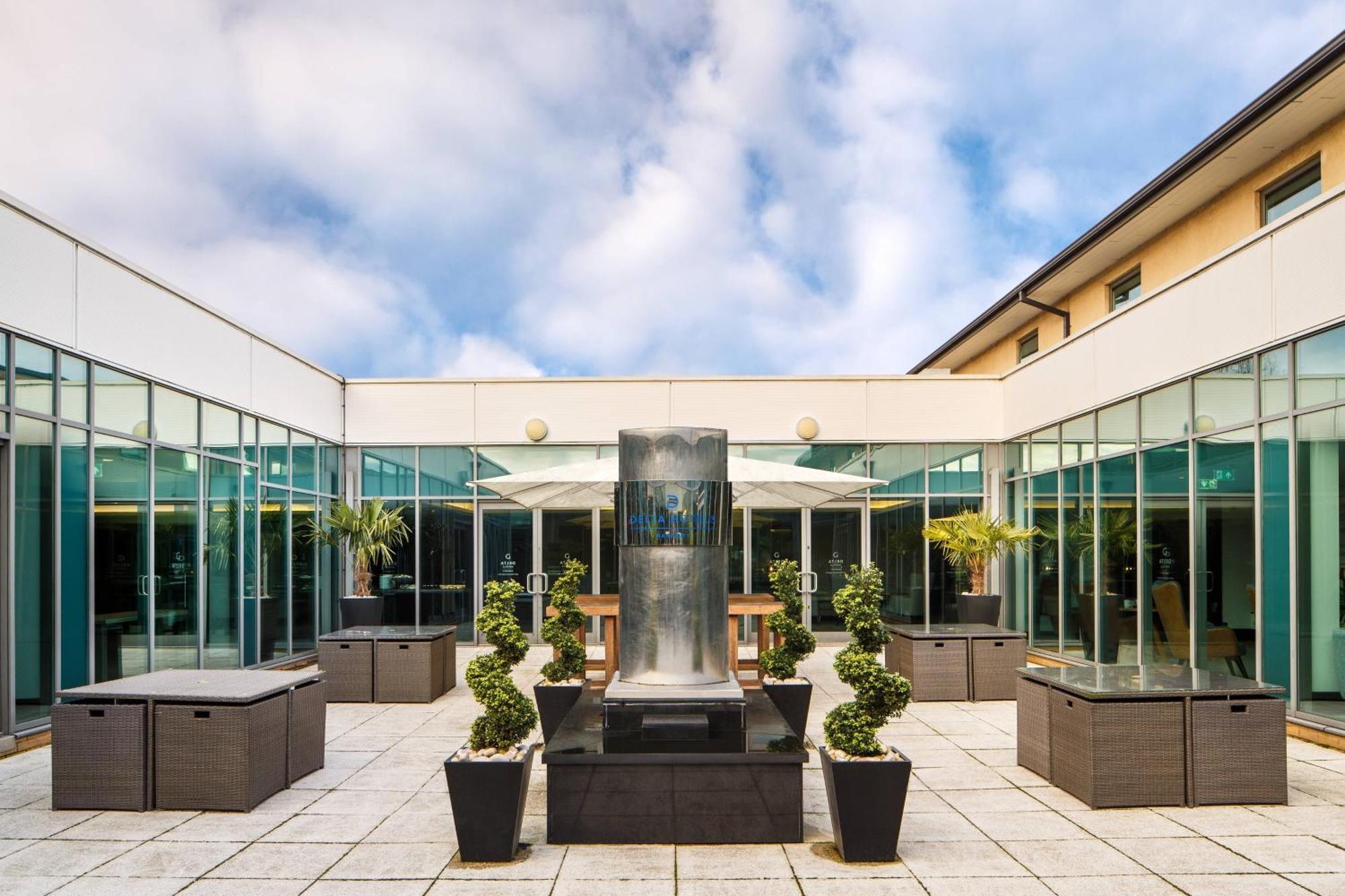 Delta Hotels By Marriott Nottingham Belfry Exteriér fotografie